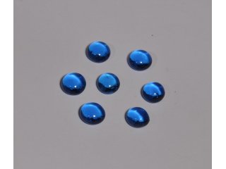 Stakleni kamenčići 10-12mm light blue