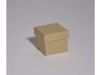 Kutija karton kvadrat srednja 4,5x4,5/4cm